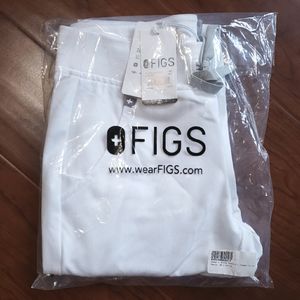 NEW Figs - XS Regular - White Zamora 2.0 Scrub Joggers - NEW WITH TAGS - NWT